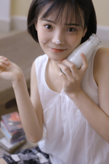 美女性感比基尼动态